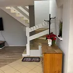 Дом отдыха Karkonoskie Historie Мыслаковице