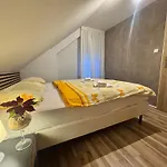 Karkonoskie Historie Дом отдыха Мыслаковице