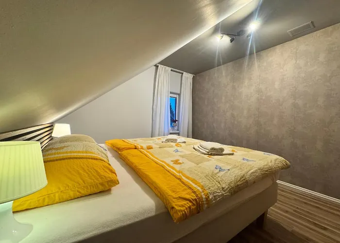 Dom wakacyjny Karkonoskie Historie Mysłakowice